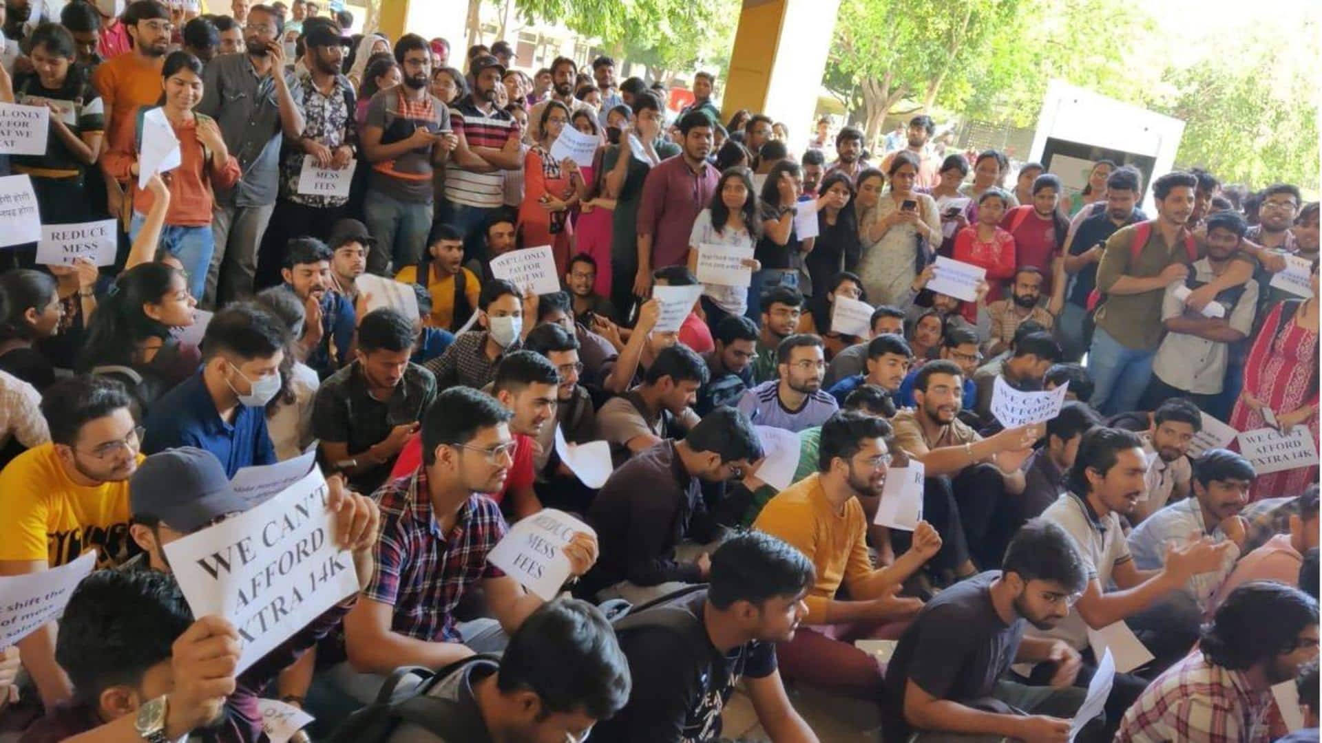Know why IIT Delhi students are protesting over mess fees