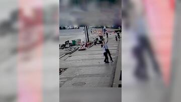 China: Man catches 2-year-old falling from fifth floor window