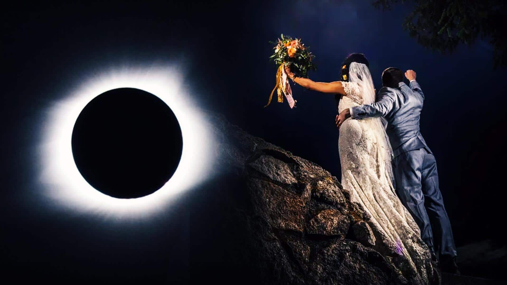 US: Over 20 couples tie knot during total solar eclipse