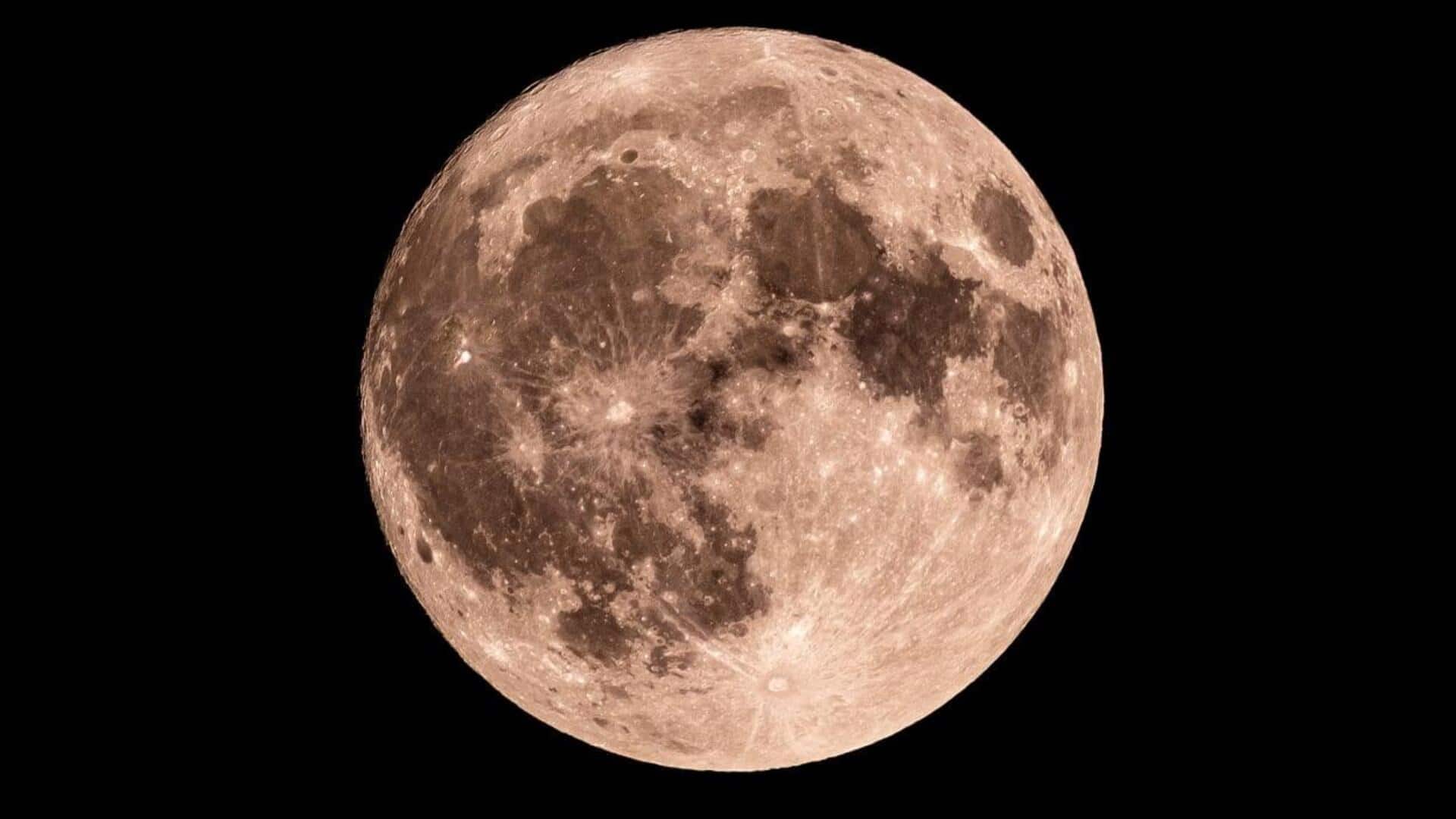 Moon is eating our atmosphere over billions of years