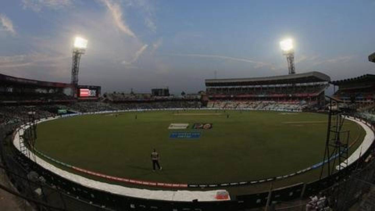 Batsmen usually struggle during the twilight period Batsmen usually struggle during the twilight period