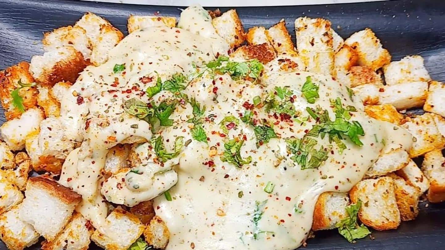 How to make cheesy chilli garlic bread popcorn