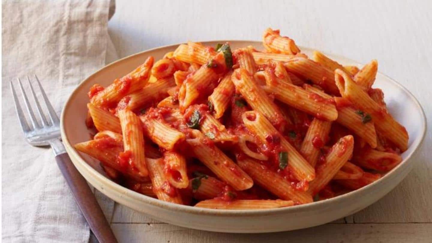 How to make lip-smacking red sauce pasta at home