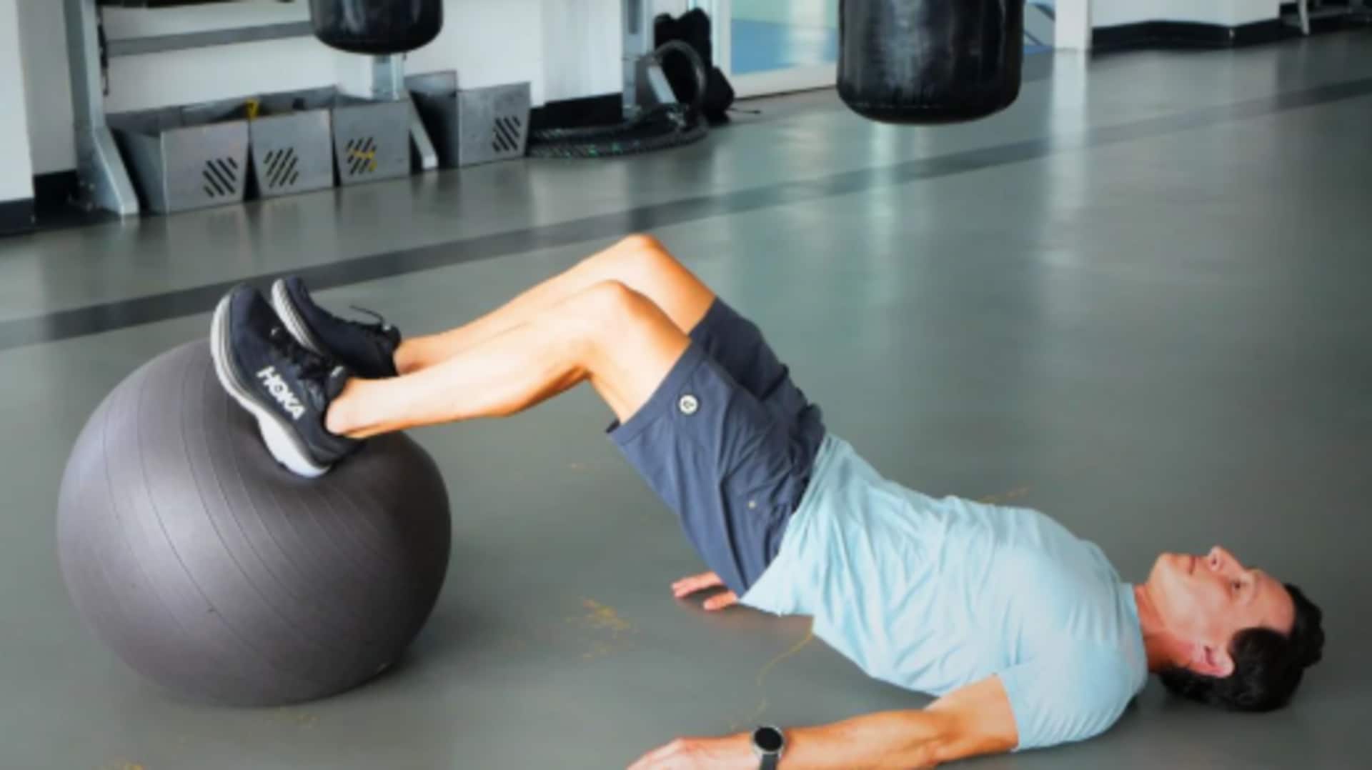 Strengthen your hamstrings with these exercises Strengthen your hamstrings with these exercises
