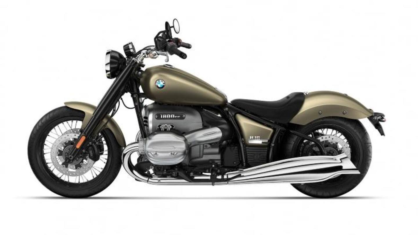 There are disc brakes on both the wheels There are disc brakes on both the wheels