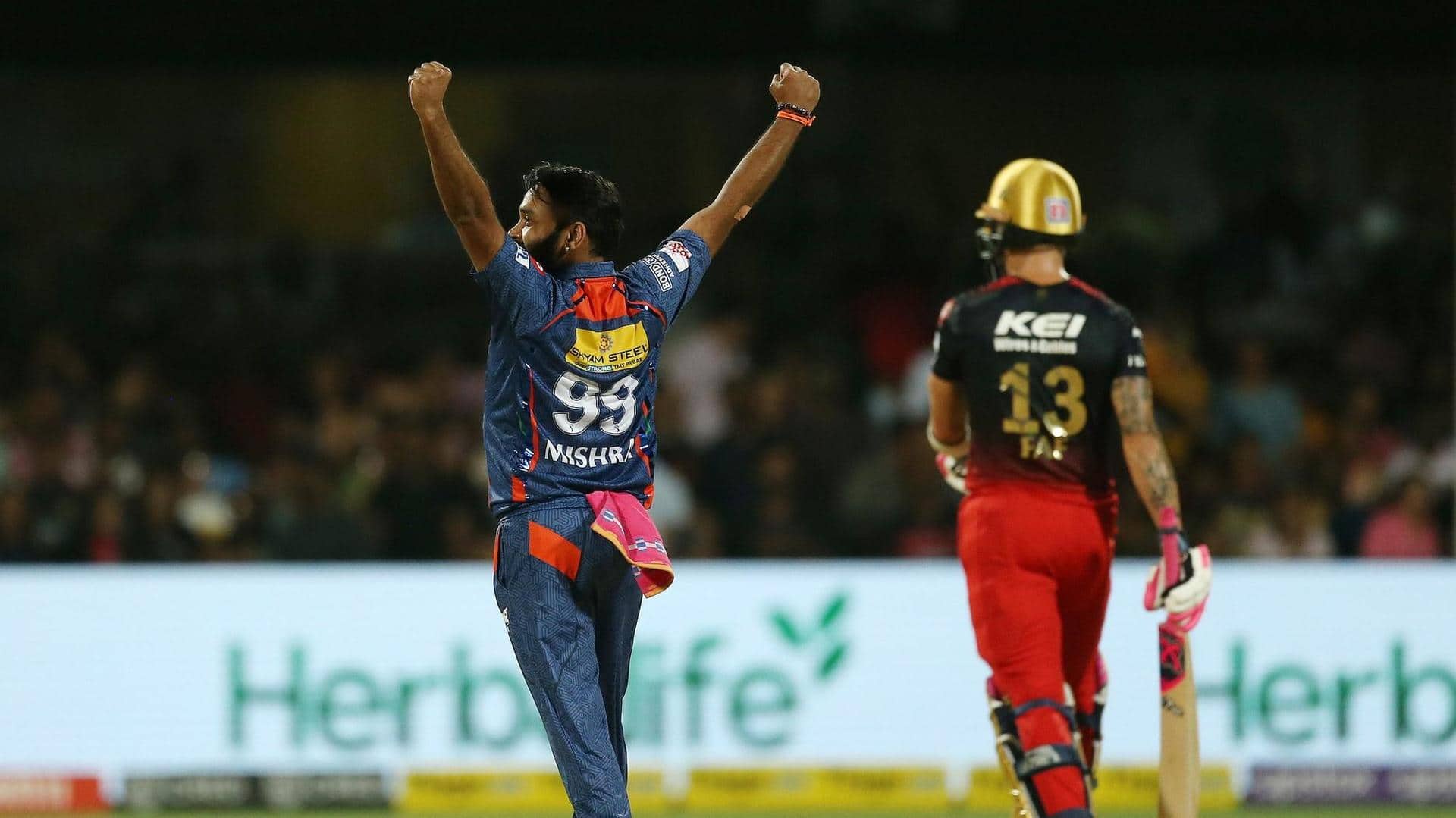 Amit Mishra becomes third-highest wicket-taker in IPL history: Stats