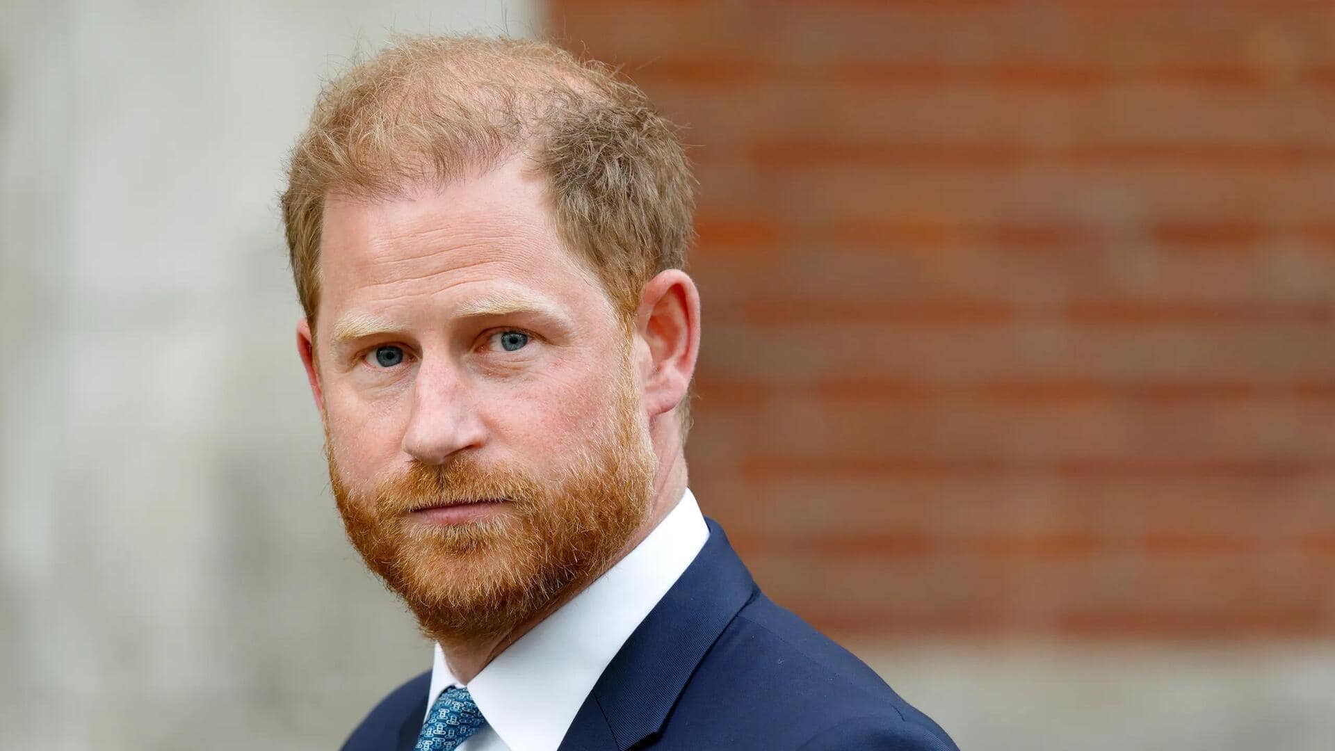 'Daily Mail's editor denies asking for Prince Harry's flight details