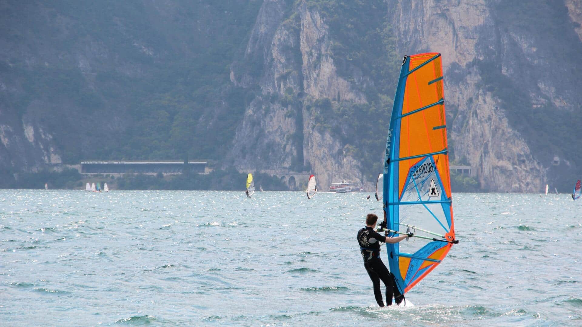 Windsurfing benefits that may surprise you