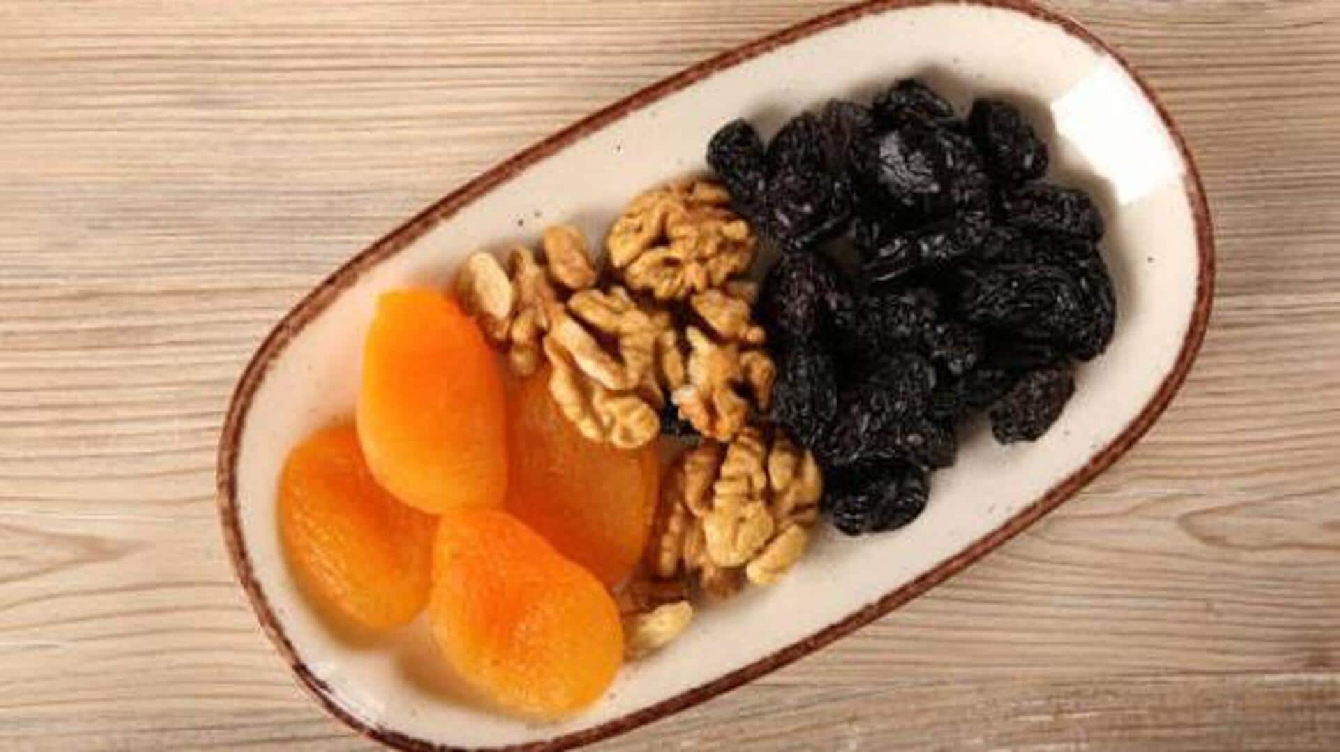 Raisins v/s prunes: Which is healthier?