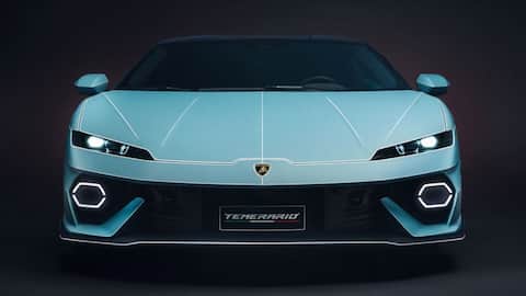 Lamborghini's 'Ad Personam' Temerario twins are works of art