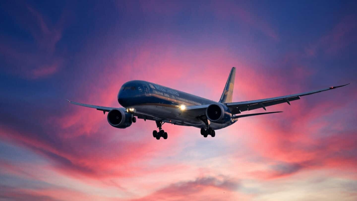 Airlines advised to avoid Iran, Iraq airspace till August 31