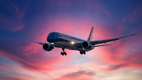 Airlines advised to avoid Iran, Iraq airspace till August 31