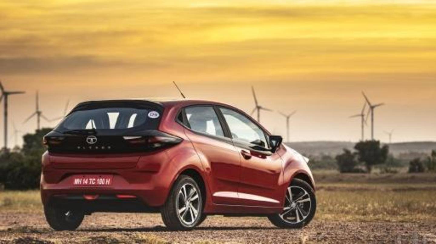 Tata Altroz XZ+: At a glance Tata Altroz XZ+: At a glance