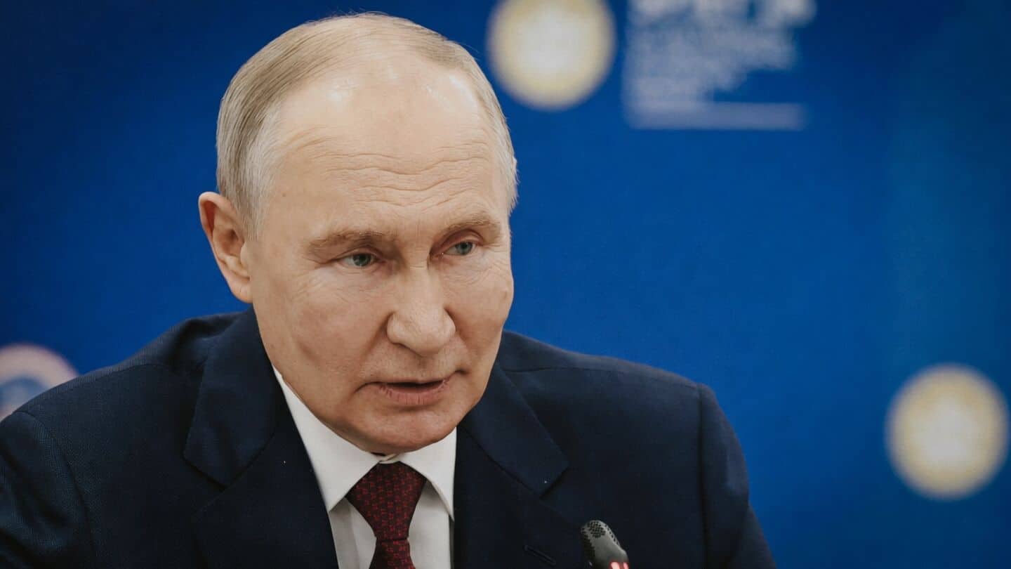 Russia intercepts hundreds of Ukrainian drones over St. Petersburg