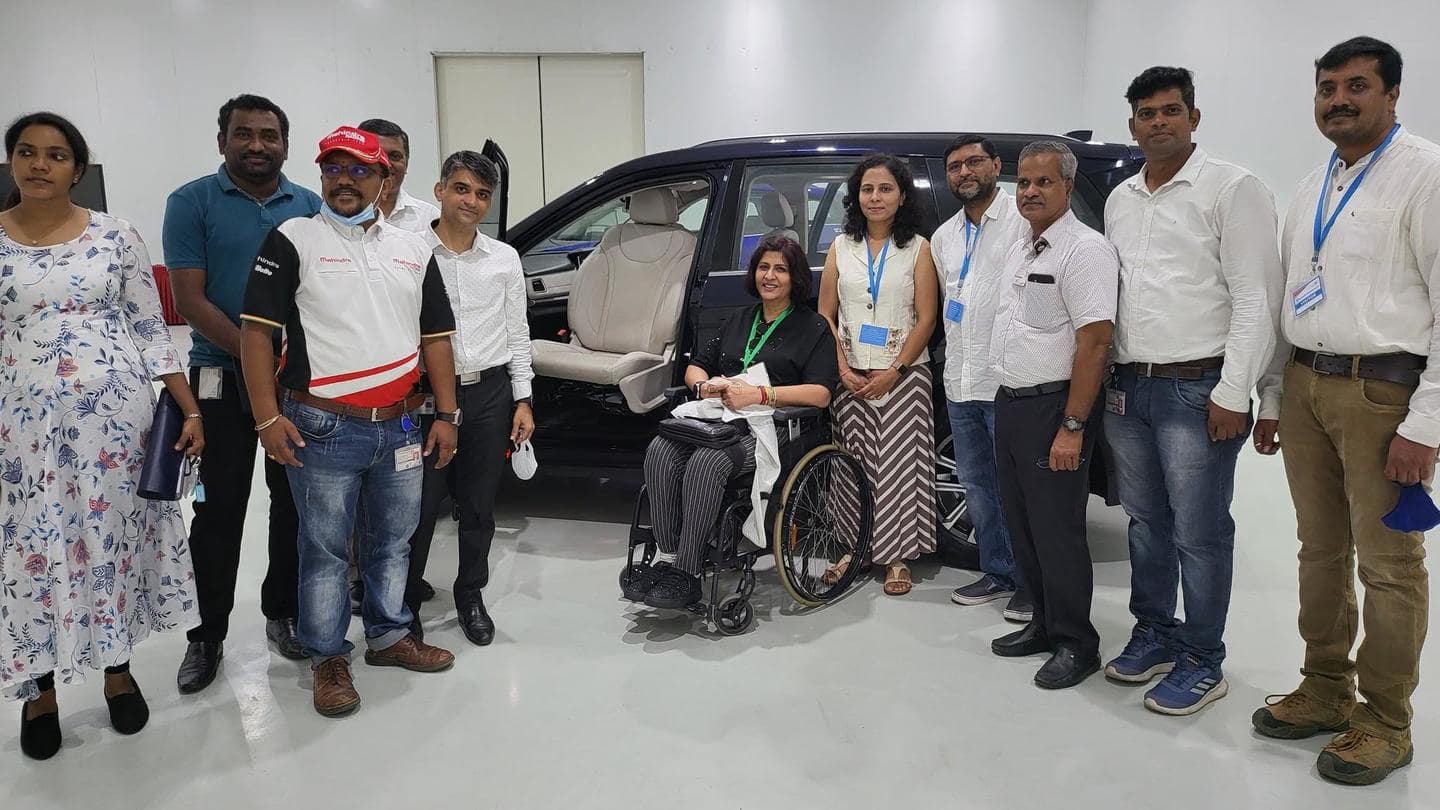 Mahindra XUV700, with special seat, developed on Deepa Malik's request