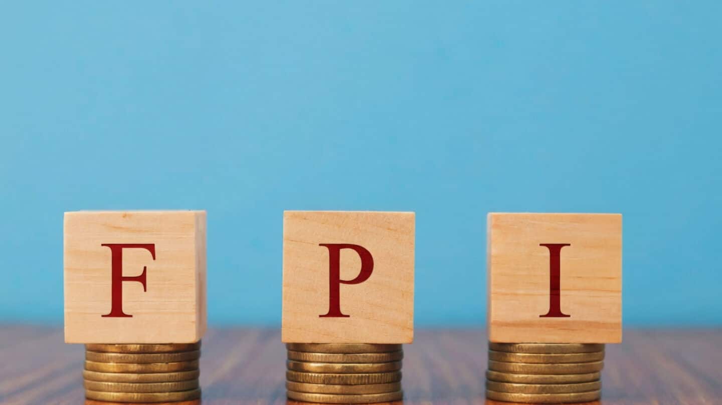 FPIs withdraw ₹48,000cr from Indian equities in April