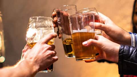 US adults are drinking less alcohol than before