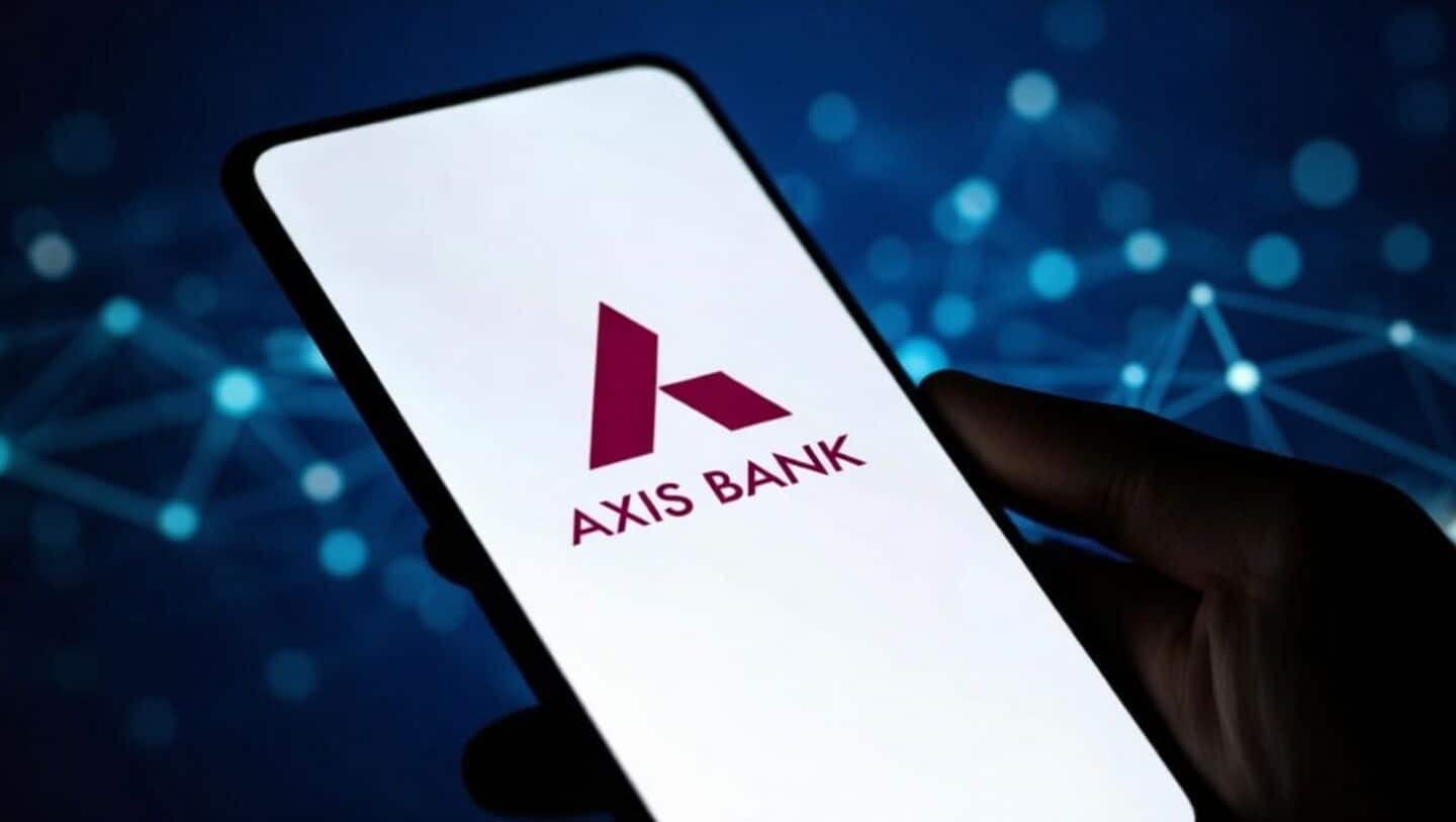 Axis Bank's Q4 results: Net profit dips 0.64% to ₹7,071cr