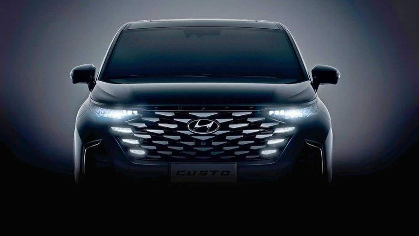 2022 Hyundai Custo minivan previewed in teaser images
