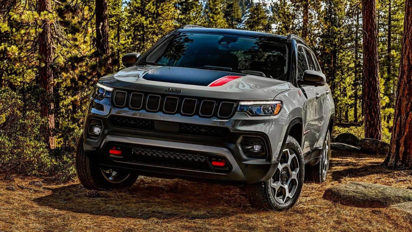 2022 Jeep Compass debuts with all-new cabin, minor styling updates