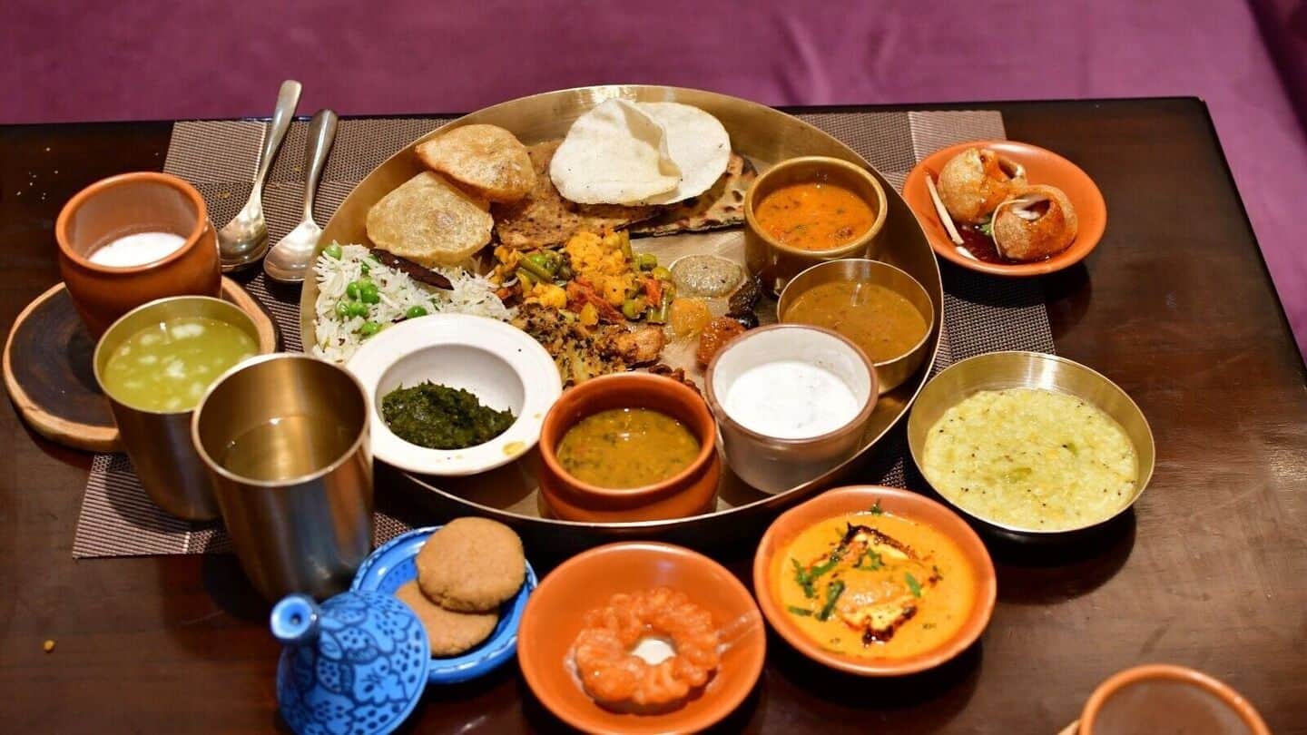 Eating a thali is now cheaper in India Eating a thali is now cheaper in India