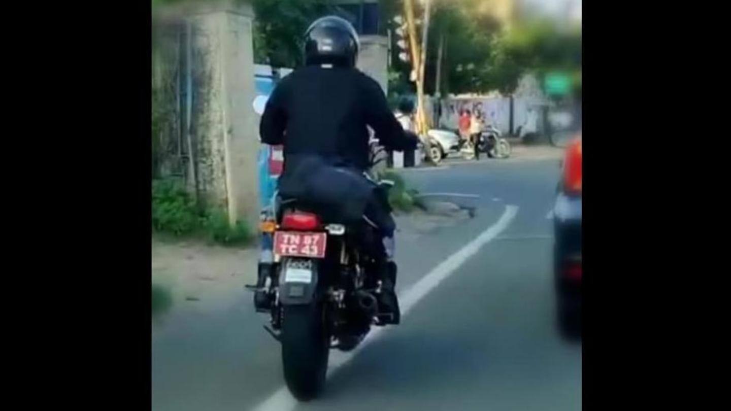 Royal Enfield Hunter 350 Motorcycle Spotted Testing Design Features Revealed Newsbytes