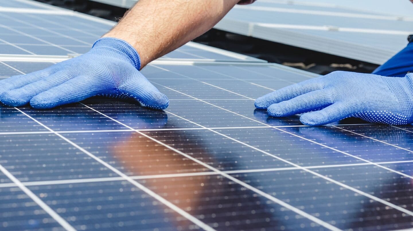 India's solar projects have to use locally-made cells from June