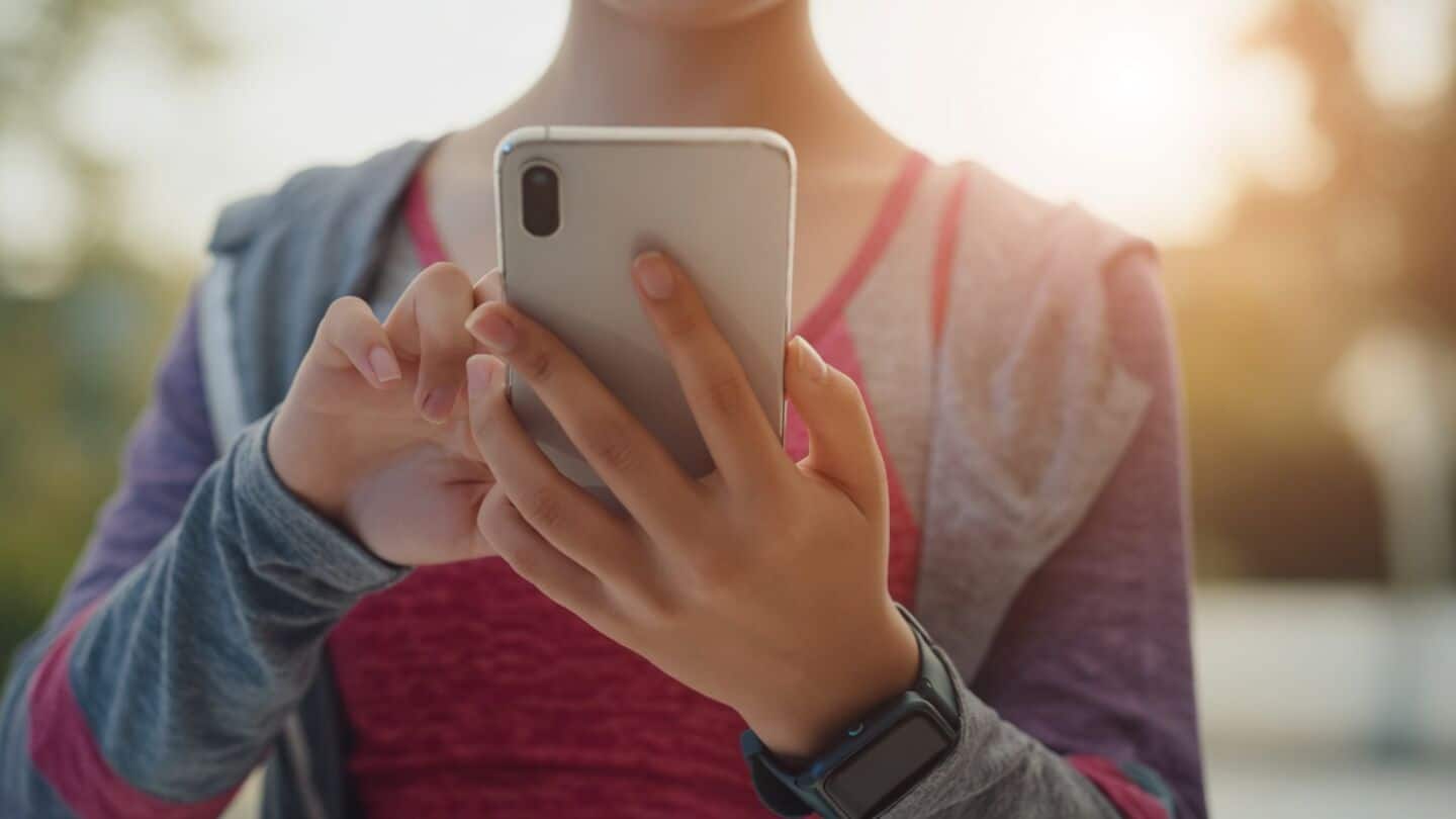 Smartwatch maker Fire-Boltt to launch affordable smartphones in India