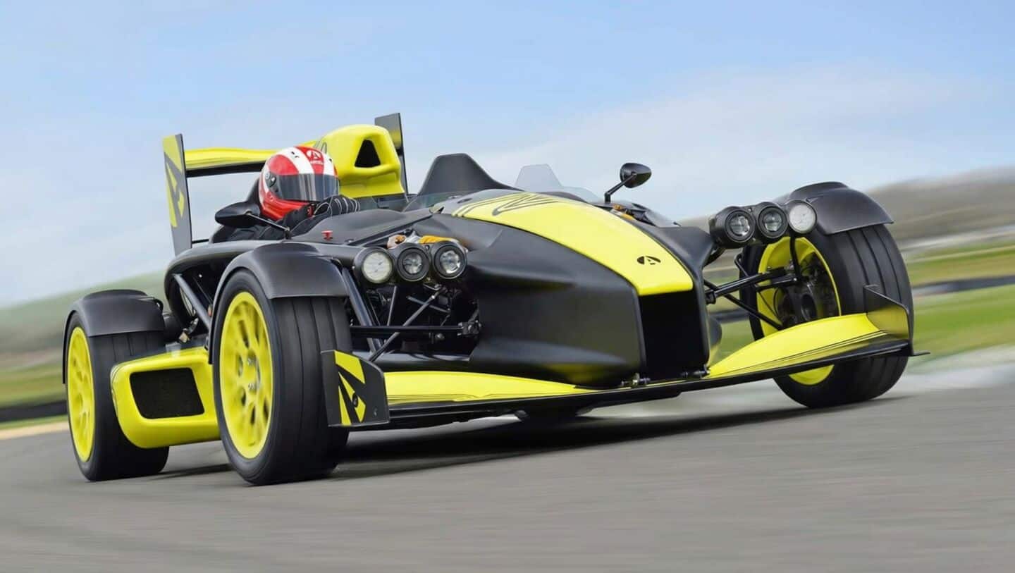 This road-legal supercar looks like a Formula 1 machine