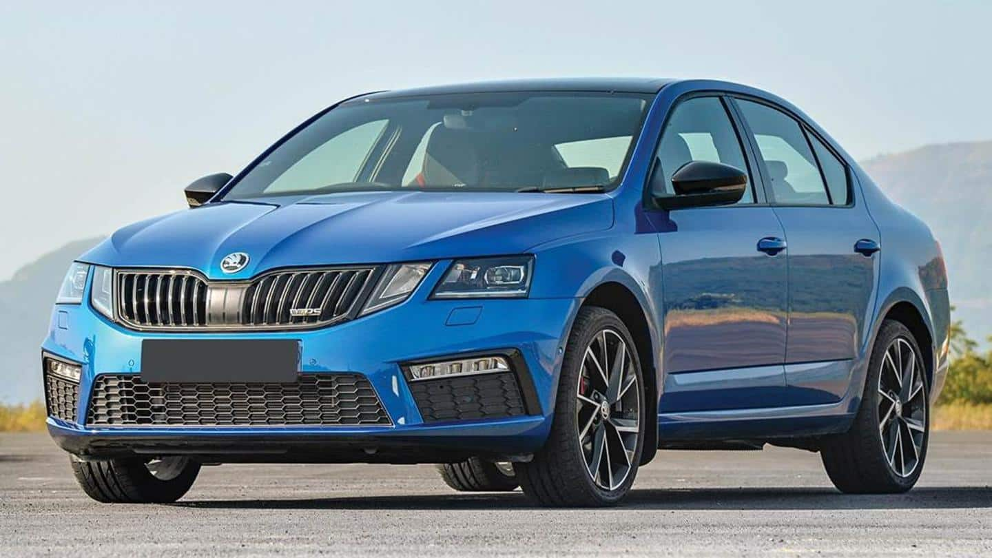 SKODA OCTAVIA RS 245 available with Rs. 8 lakh discount