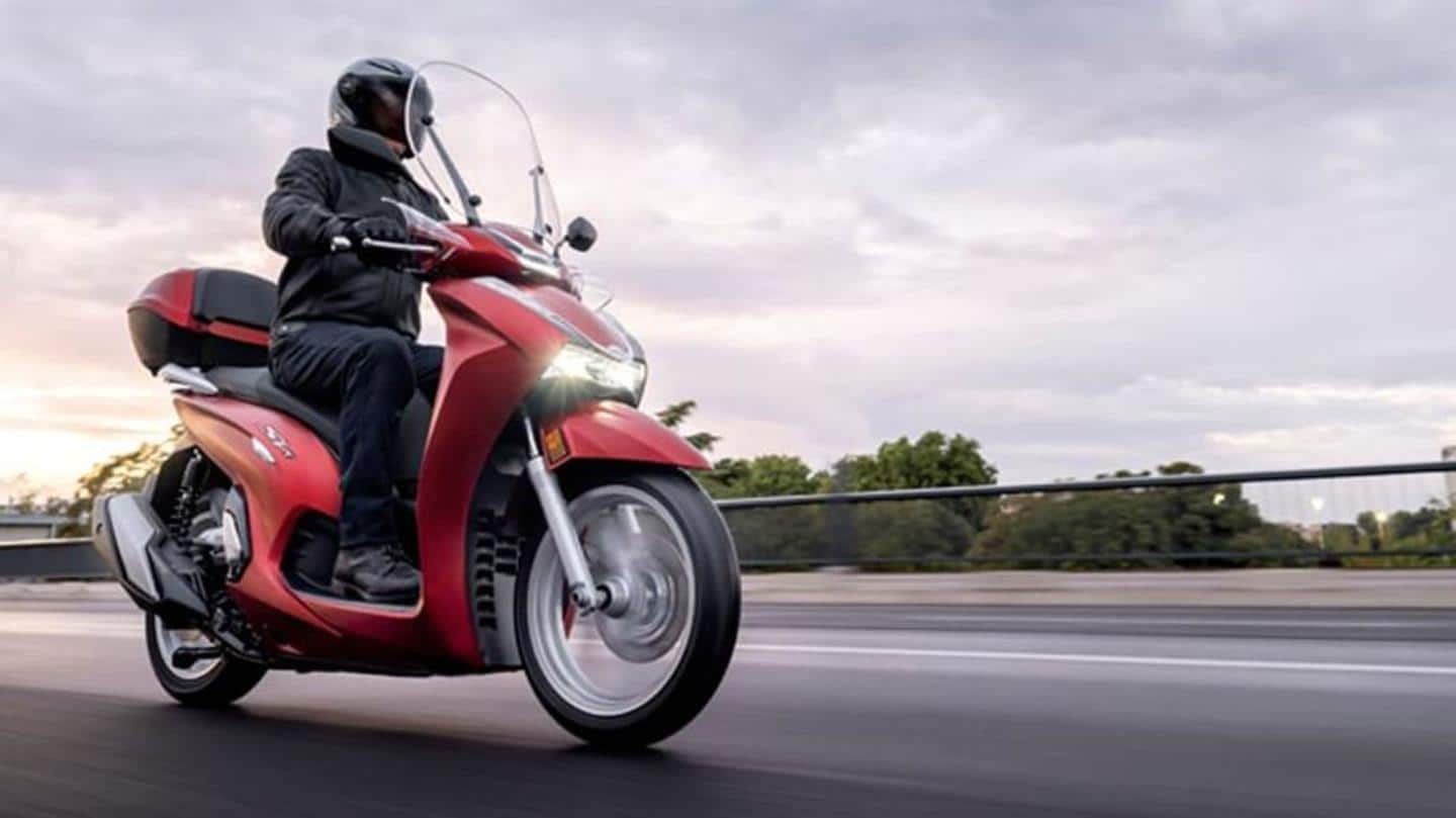 2021 Honda SH350i scooter, with a 330cc liquid-cooled engine, unveiled