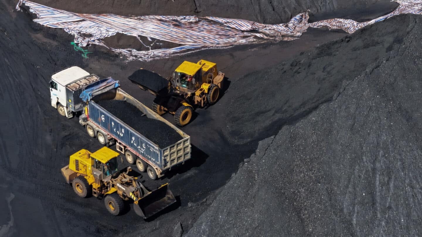 Chinese scientists solve 160-year-old problem of turning coal into medicines