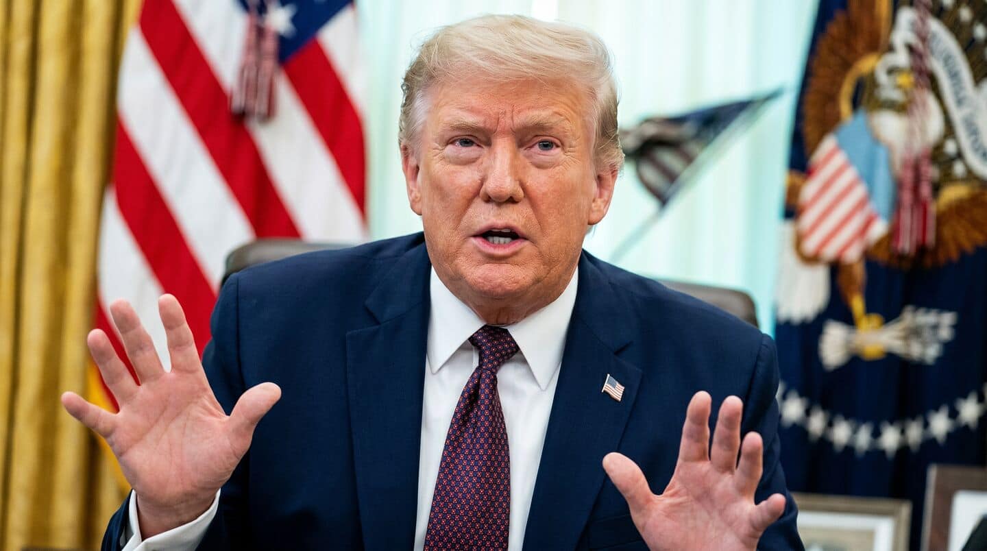 Trump threatens to impose 25% tariff on EU cars, trucks