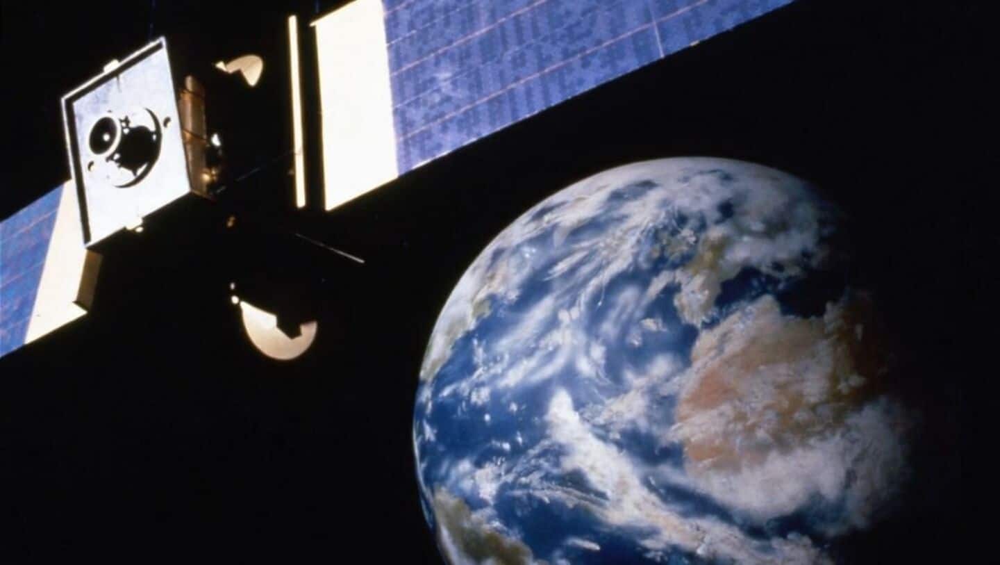 This tool can help prevent satellite collisions in Earth's orbit