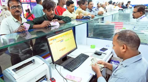 Private banks to outperform PSUs in earnings growth during FY26-28