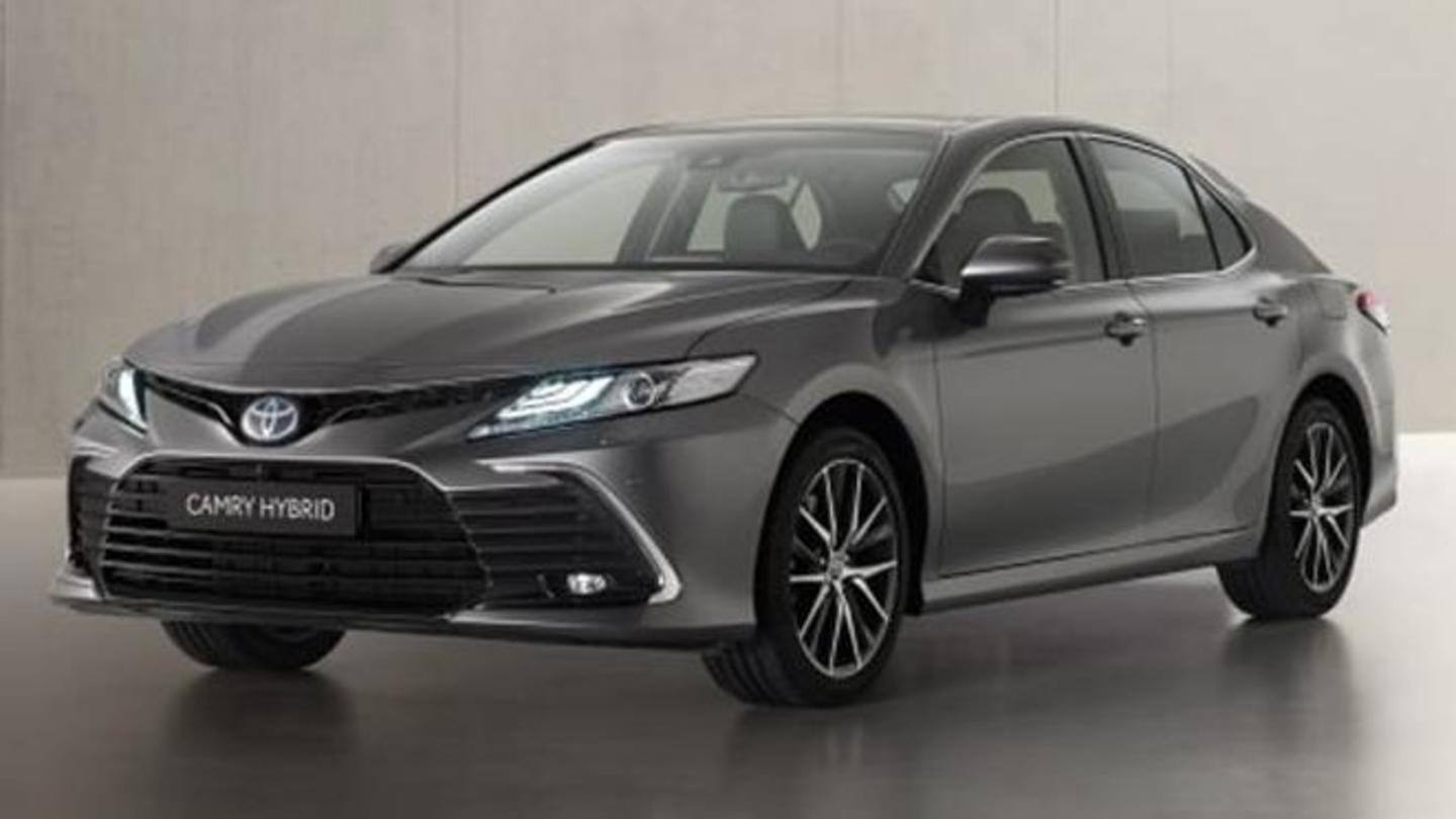 2022 Toyota Camry Hybrid goes official at Rs. 41.7 lakh