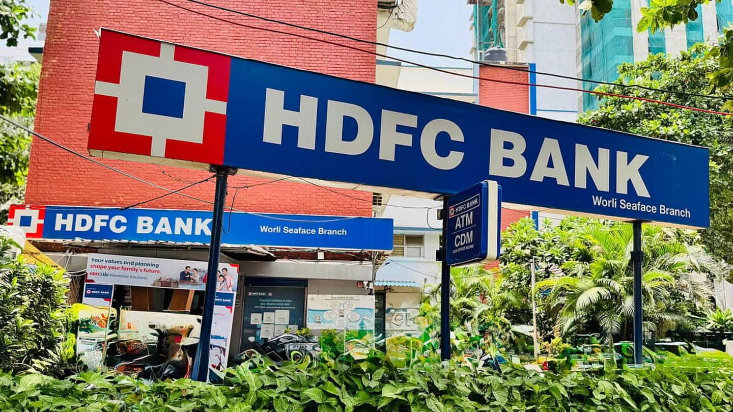 HDFC Bank's Q2 profit jumps 11% YoY to ₹18,641cr HDFC Bank's Q2 profit jumps 11% YoY to ₹18,641cr