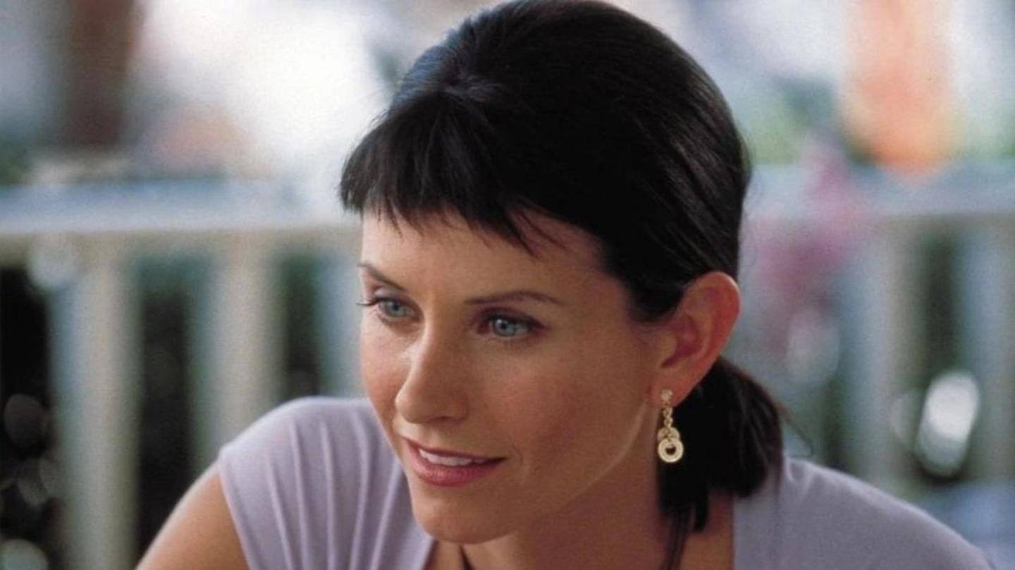Will we see another horrible Cox hairdo in 'Scream 5'? Will we see another horrible Cox hairdo in 'Scream 5'?