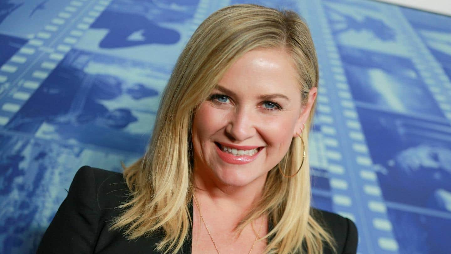 Is 'Grey's Anatomy's beloved pediatric surgeon Arizona Robbins returning?