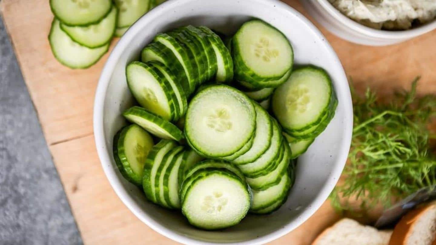 Rub some cucumber slices on the affected area Rub some cucumber slices on the affected area