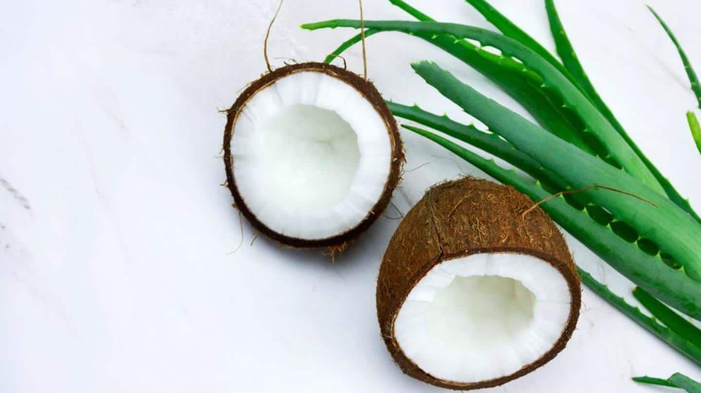 Aloe vera, coconut oil, and honey mask for frizzy hair Aloe vera, coconut oil, and honey mask for frizzy hair