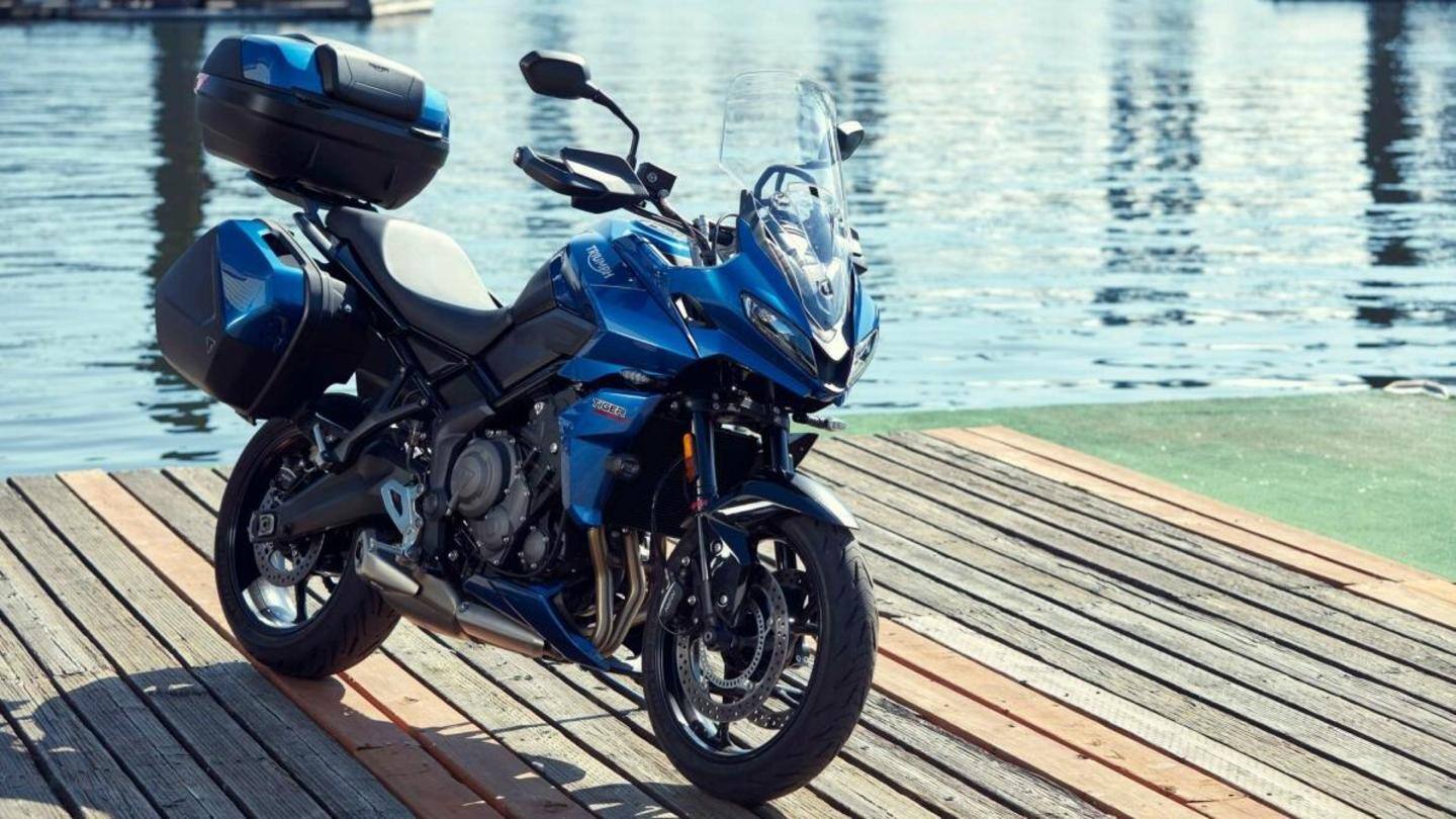 The bike has alloy wheels and Bluetooth connectivity The bike has alloy wheels and Bluetooth connectivity