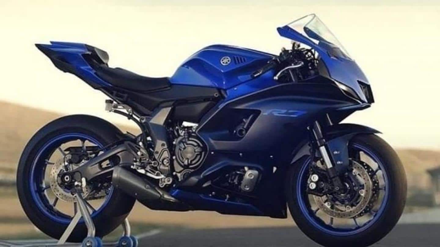 Yamaha YZF-R7, with a 689cc engine, goes official