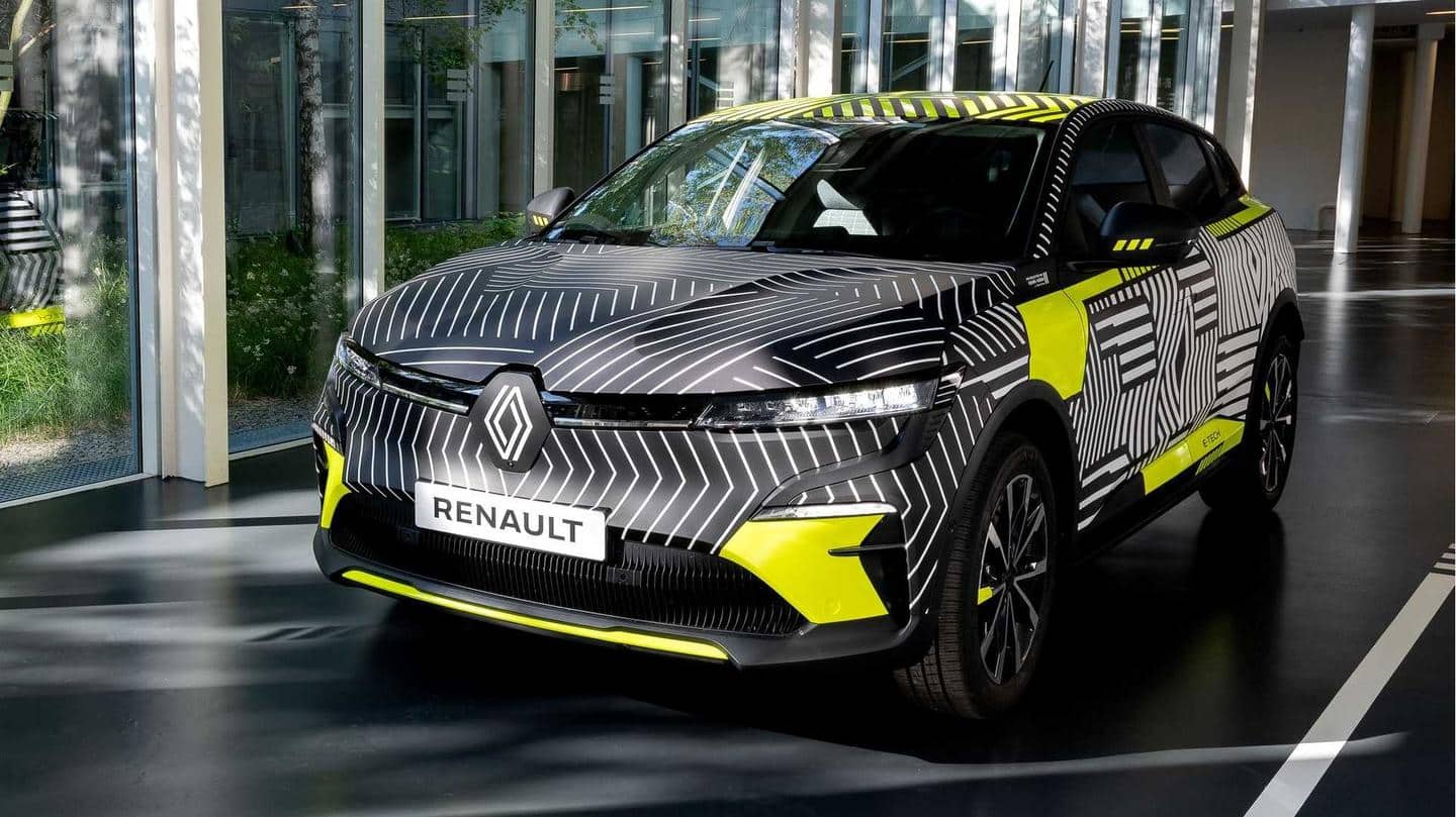 Renault Megane E-TECH Electric to break cover in September