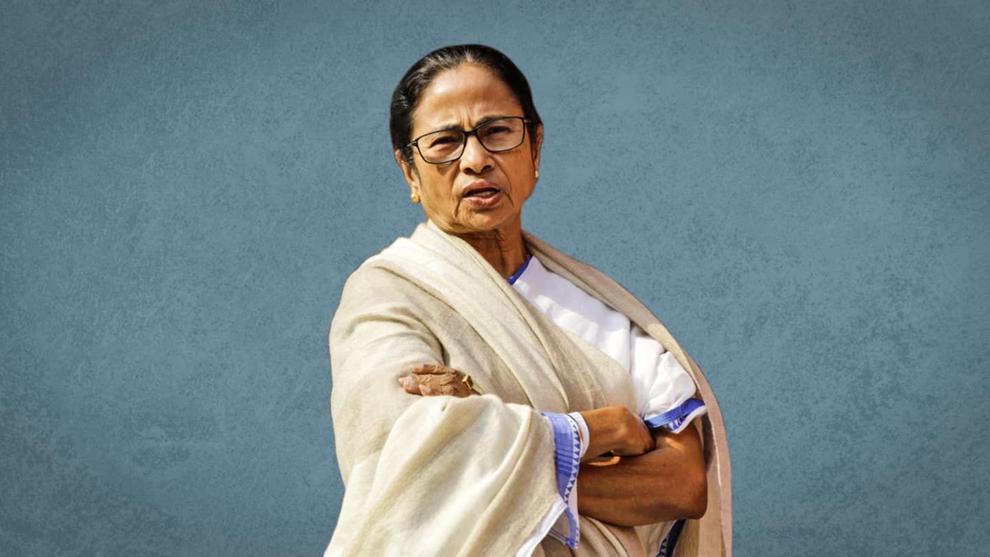 Mamata Banerjee urges Sonia Gandhi, others to 'unite against BJP'