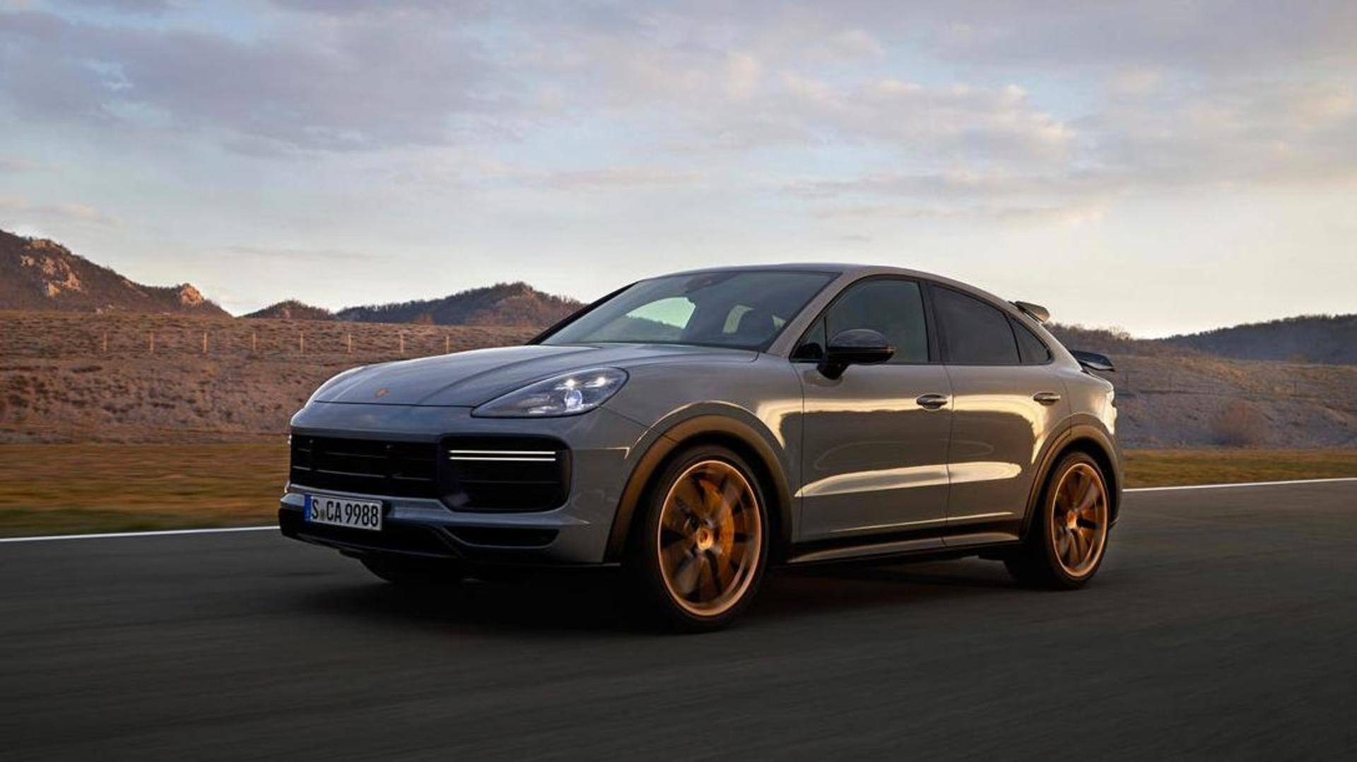 What do we know about the 2024 Porsche Cayenne SUV