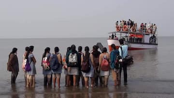 Maharashtra: Boat carrying 40 students capsizes in sea; 4 dead
