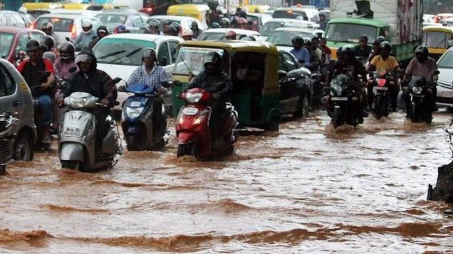 Karnataka: Rs. 300cr rain relief package to save drowning Bengaluru