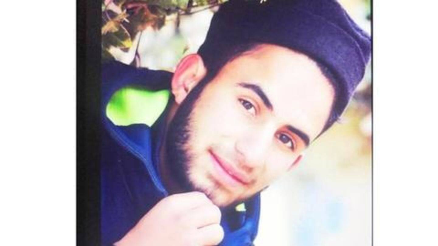 Bhat was a student of Siraj-ul-Uloom in Shopian Bhat was a student of Siraj-ul-Uloom in Shopian