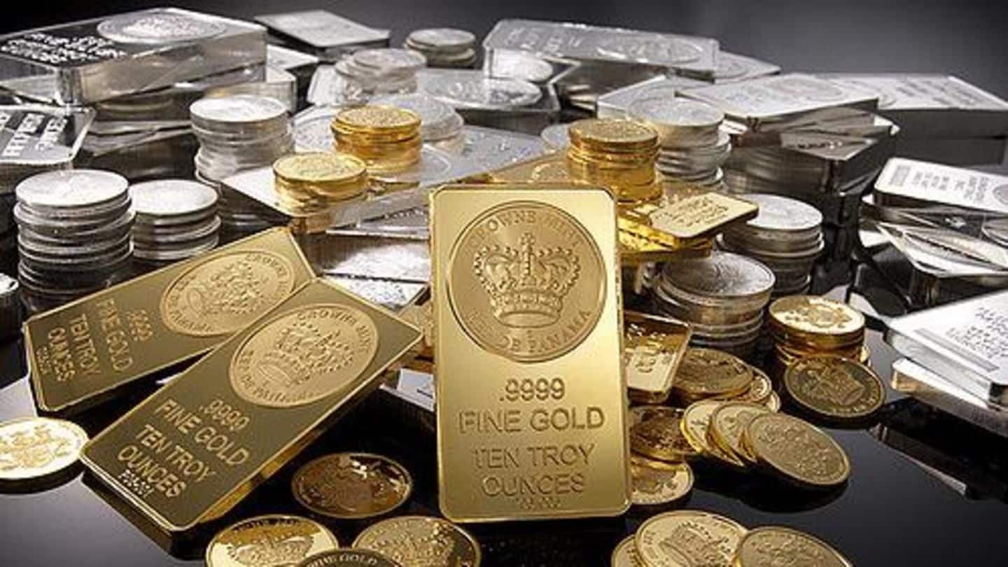 Gold prices fall by Rs. 300 on weak global-cues, low-demand